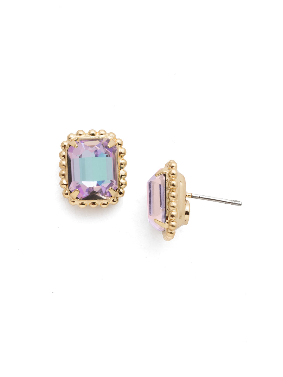 Bright gold-tone stud earrings with emerald-cut Vitrail Light crystals framed by a scalloped border from Sorrelli’s Octavia design.