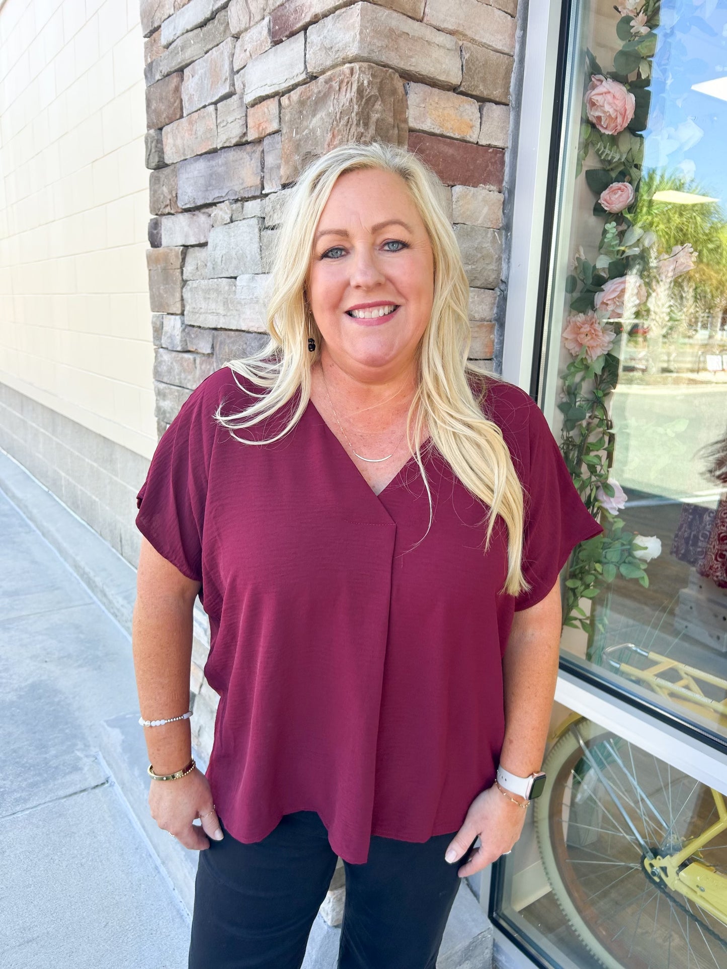 Cafe Patio V-Neck Garnet Top