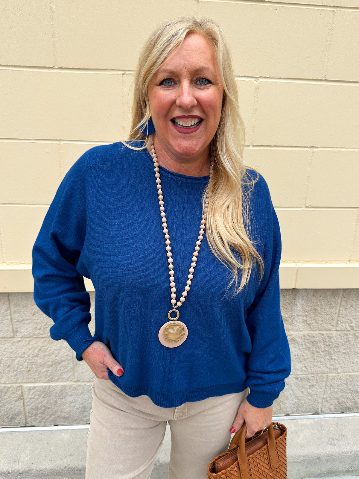 Royal blue viscose sweater with round neck and double front seam detail