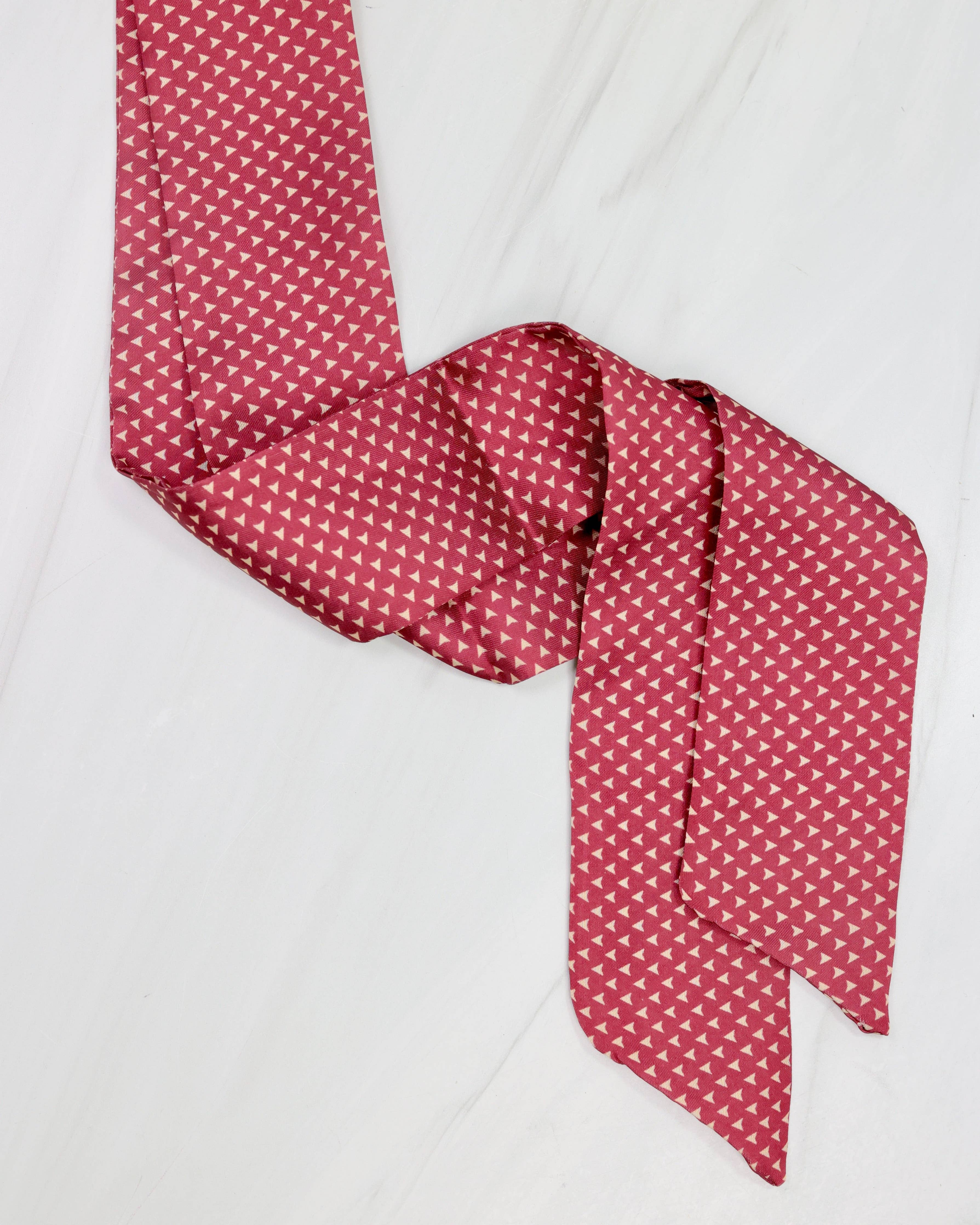 Garnet satin scarf with gold micro-patterning, double-sided with diagonal ends