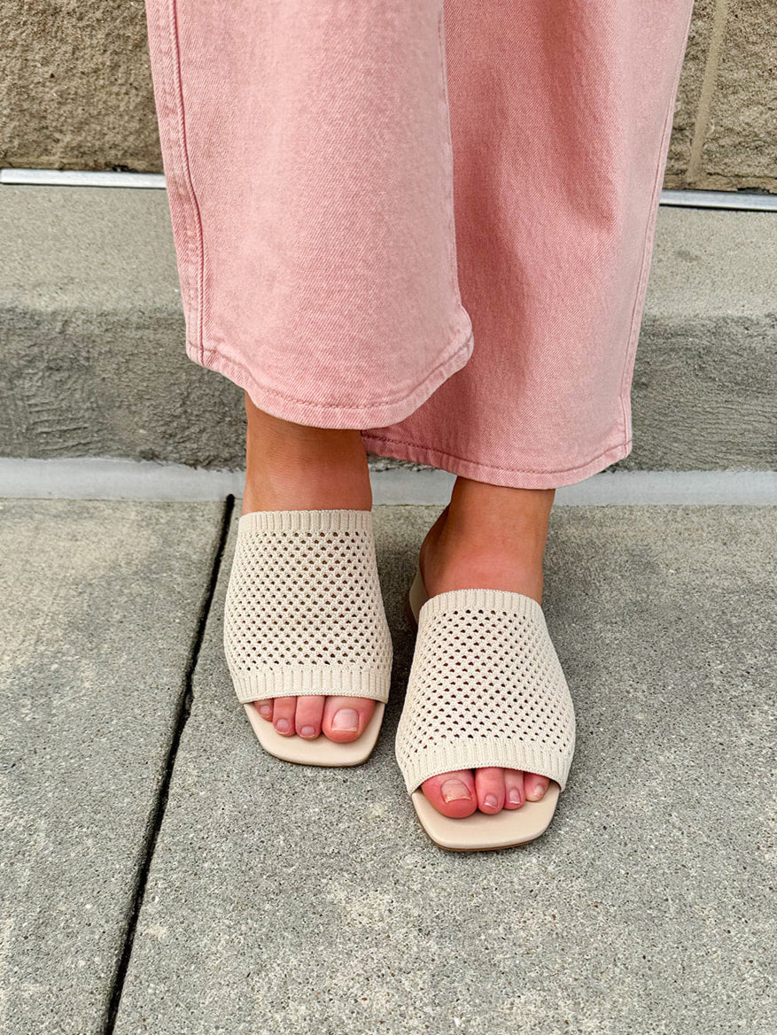 [Bruno Menegatti] America Cream Knit Heel