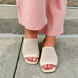[Bruno Menegatti] America Cream Knit Heel