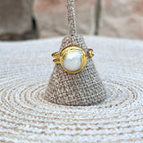 [Easton Elle] Single Round Pearl Ring - The Pink Pineapple 850