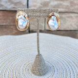 Halo Pearl Outline Post Earrings - The Pink Pineapple 850