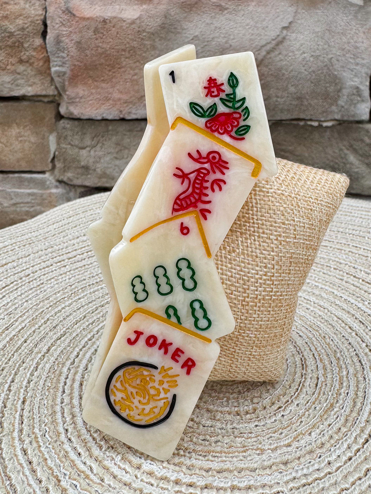 Mahjong Hand - Painted Claw Clip - The Pink Pineapple 850