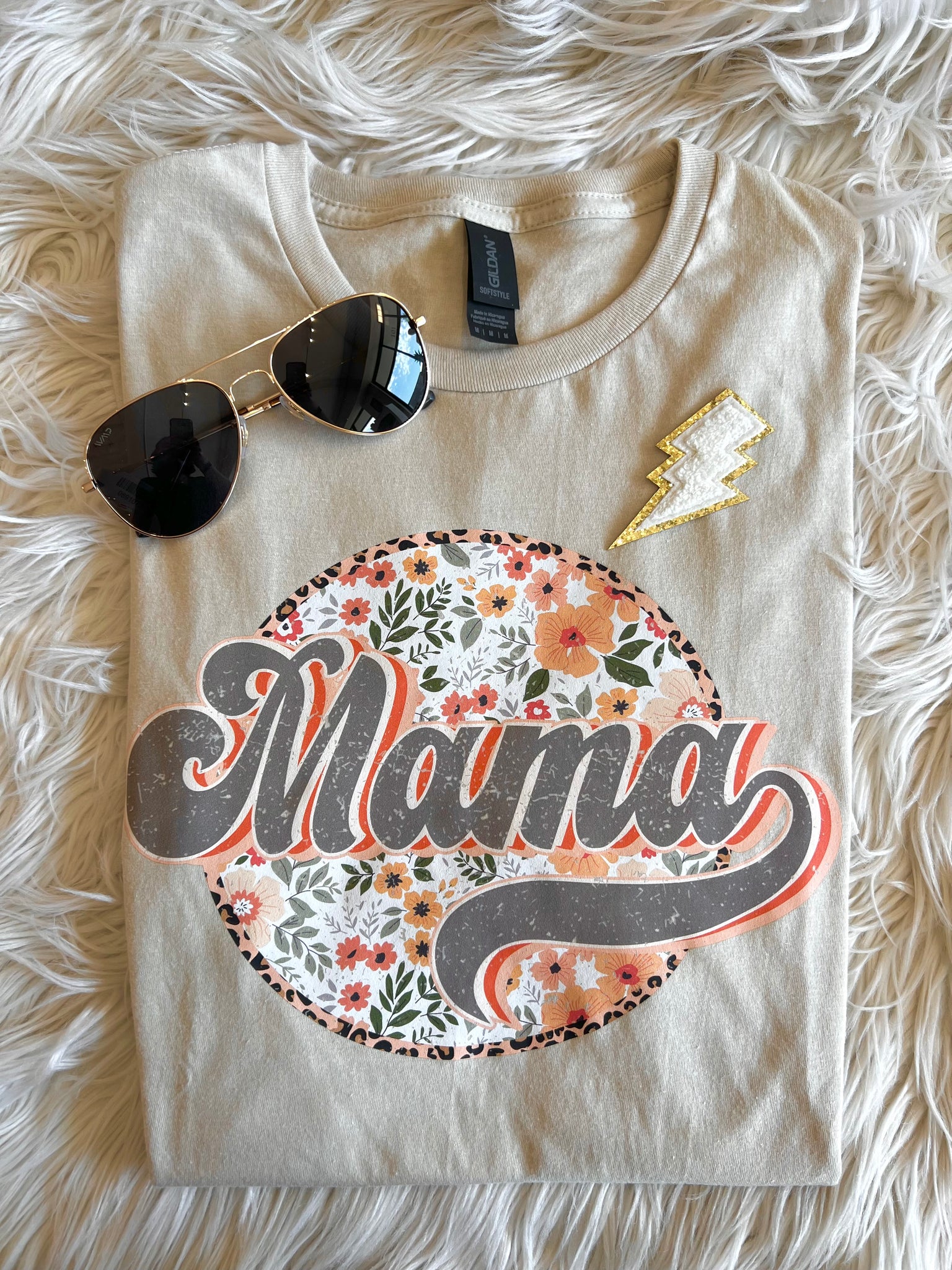 Mama Floral Graphic Tee | Front View