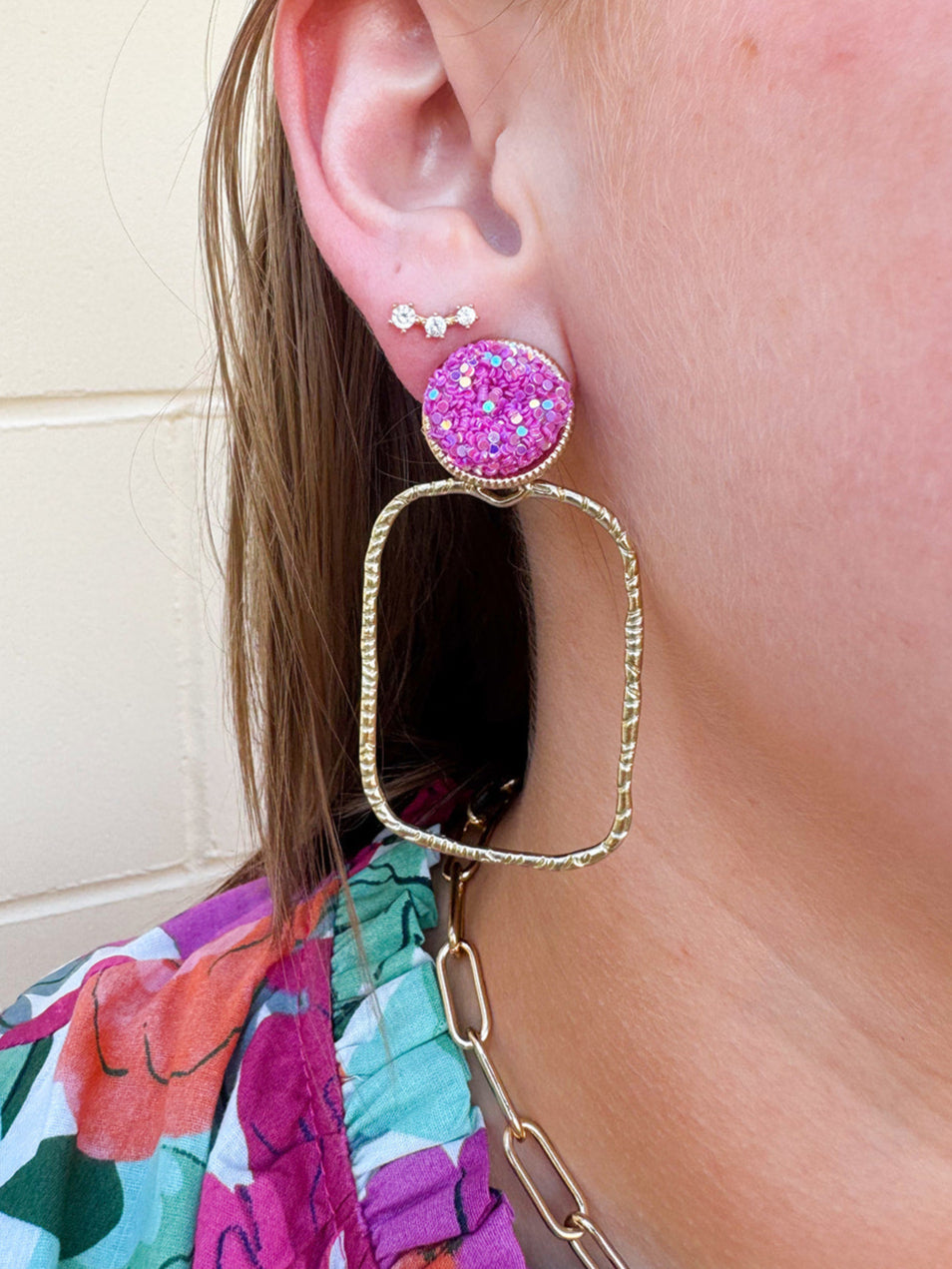 Hot pink glitter and hammered gold rectangular hoop earrings for stylish statement looks