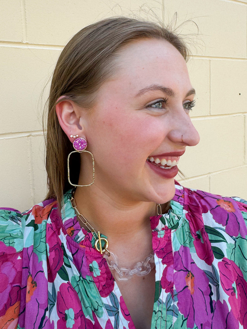 Hot pink glitter and hammered gold rectangular hoop earrings for stylish statement looks