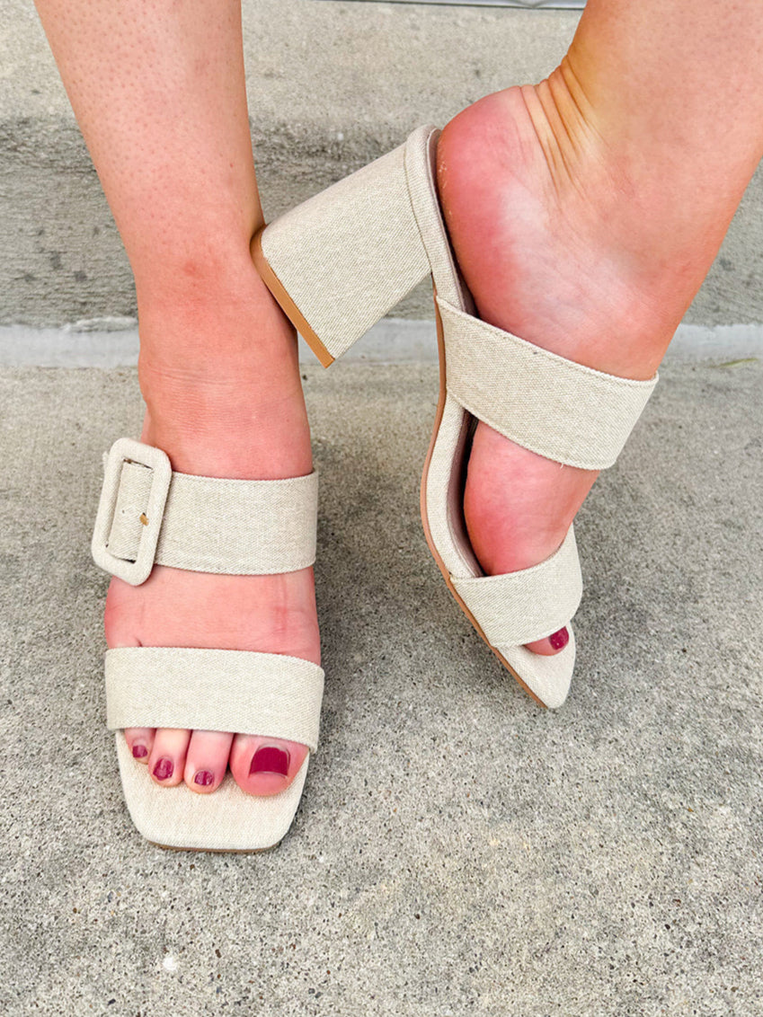 Beige linen open-toe sandals with block heels 