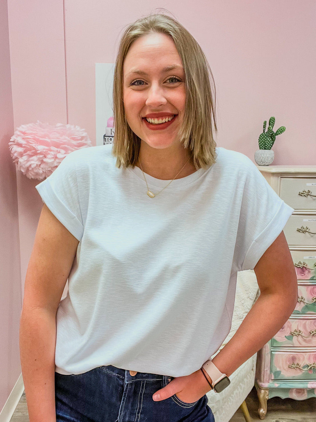 Casual Outing Slub Rolled Sleeve Top in White