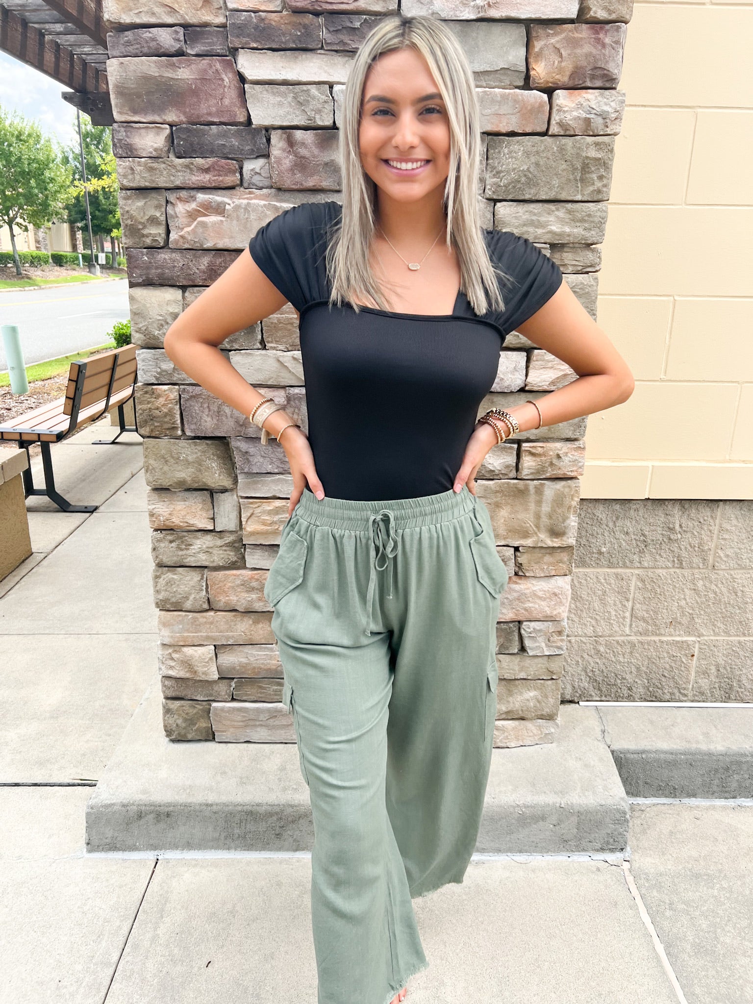 Brunch Linen Cargo Pants-Olive | Styled View