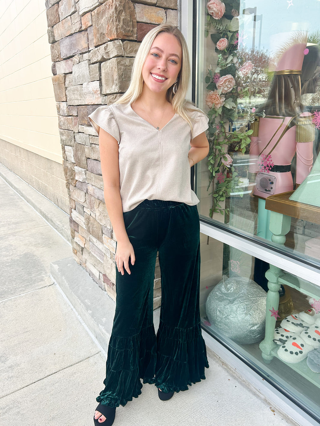 Stylish Women's Apparel in Tallahassee | The Pink Pineapple 850