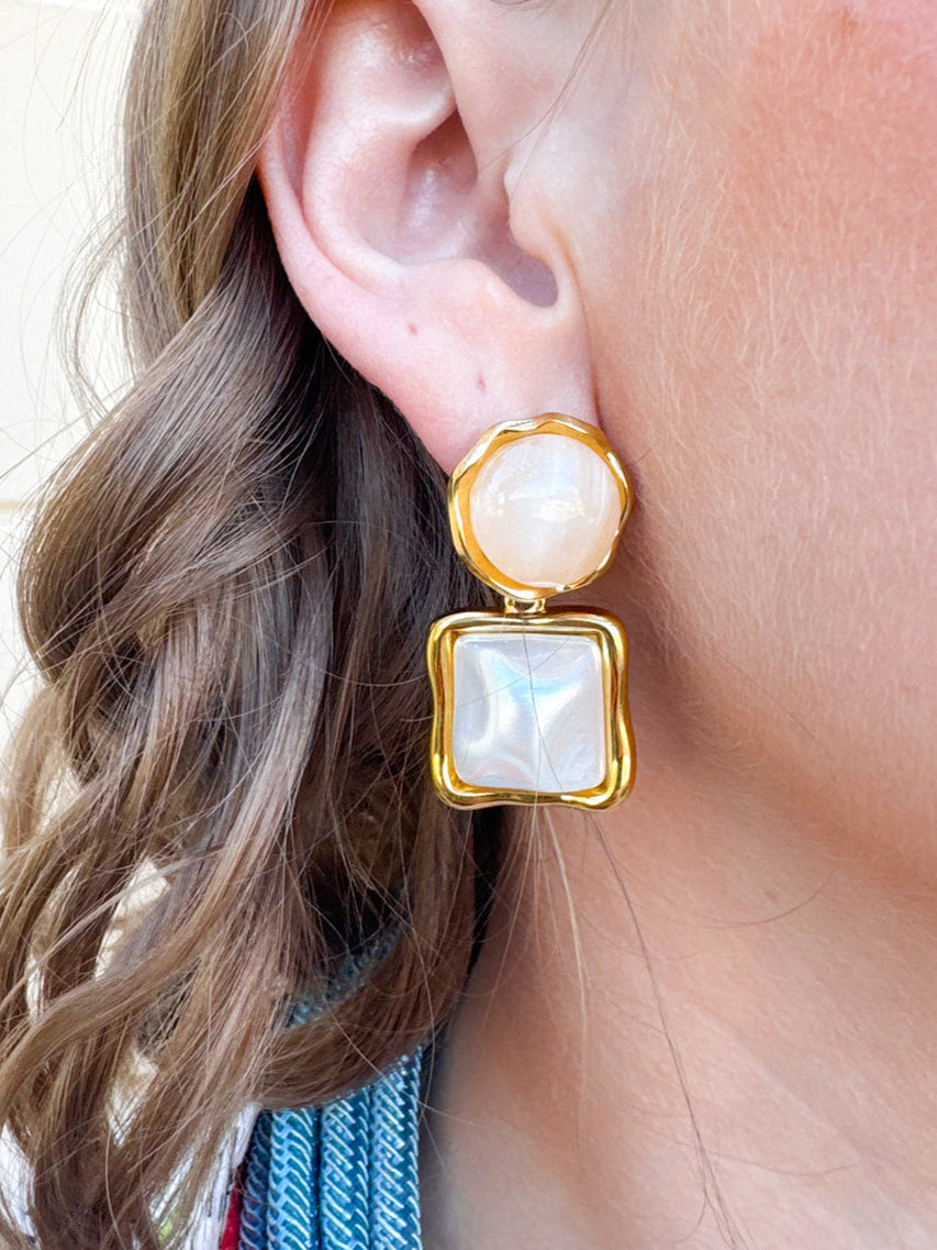 [Hart Designs] Heirloom Glow Dangle Pearl Earrings