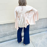 {FINAL SALE} Cue The Chic Satin Blouse