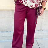 Burgundy stretch pants with button closure, slim fit