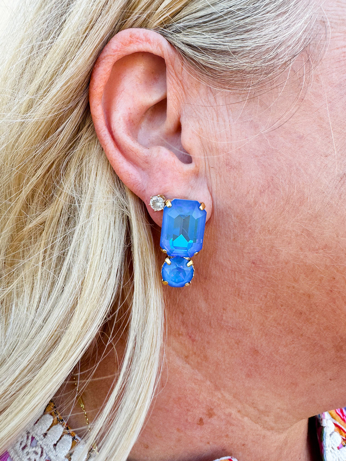 [Sorrelli] Kylie Dangle Stud Earring in Ocean Delite