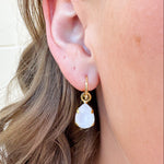 [Sorrelli] Perfect Pear Huggie Hoop Earrings in Icicle