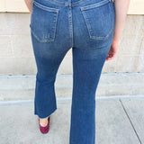 [Judy Blue] High Rise Dark Wash Kick Flare Jeans