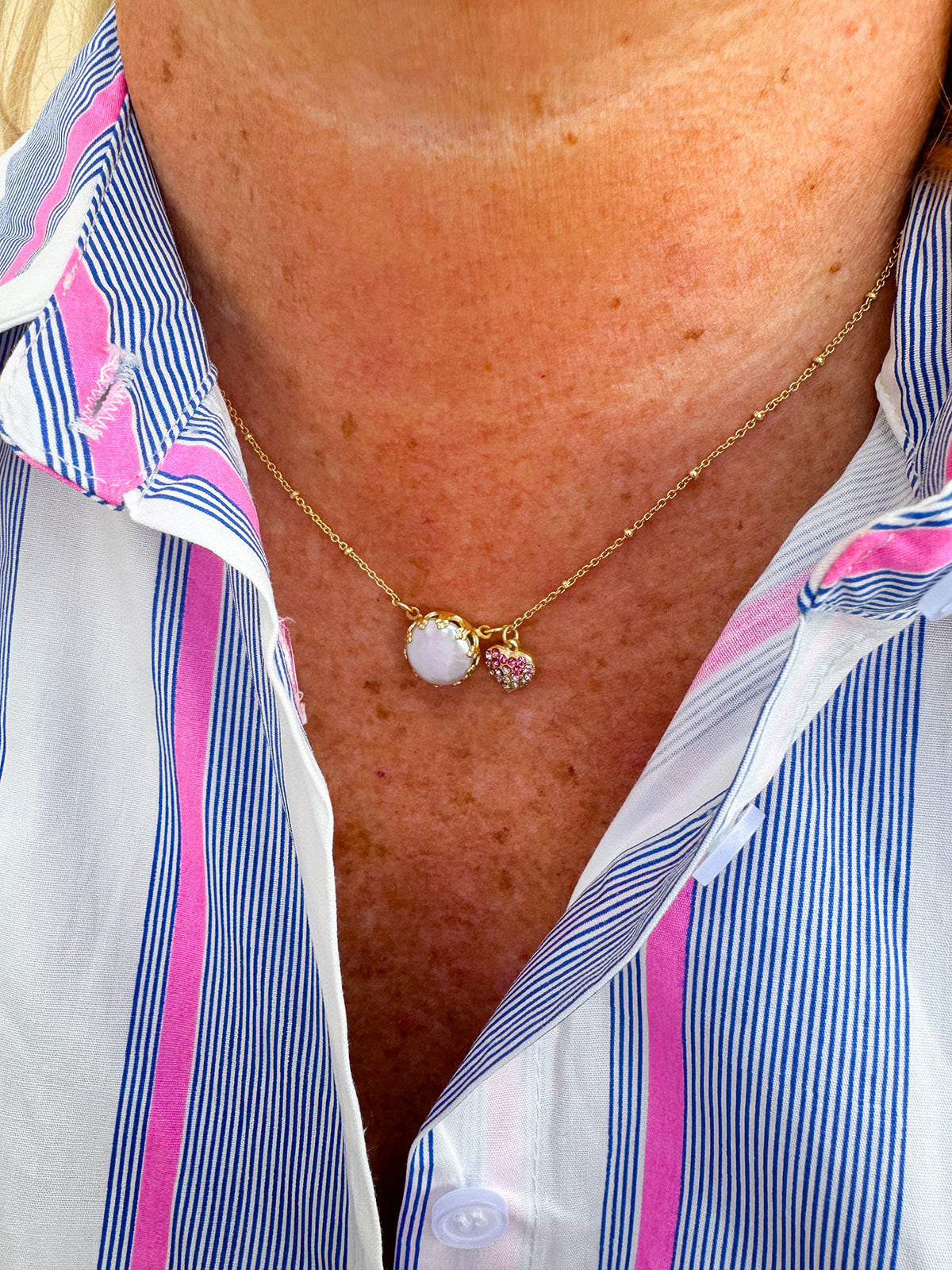 Bold statement necklace crafted by artisans—elegant and durable design perfect for elevating any outfit