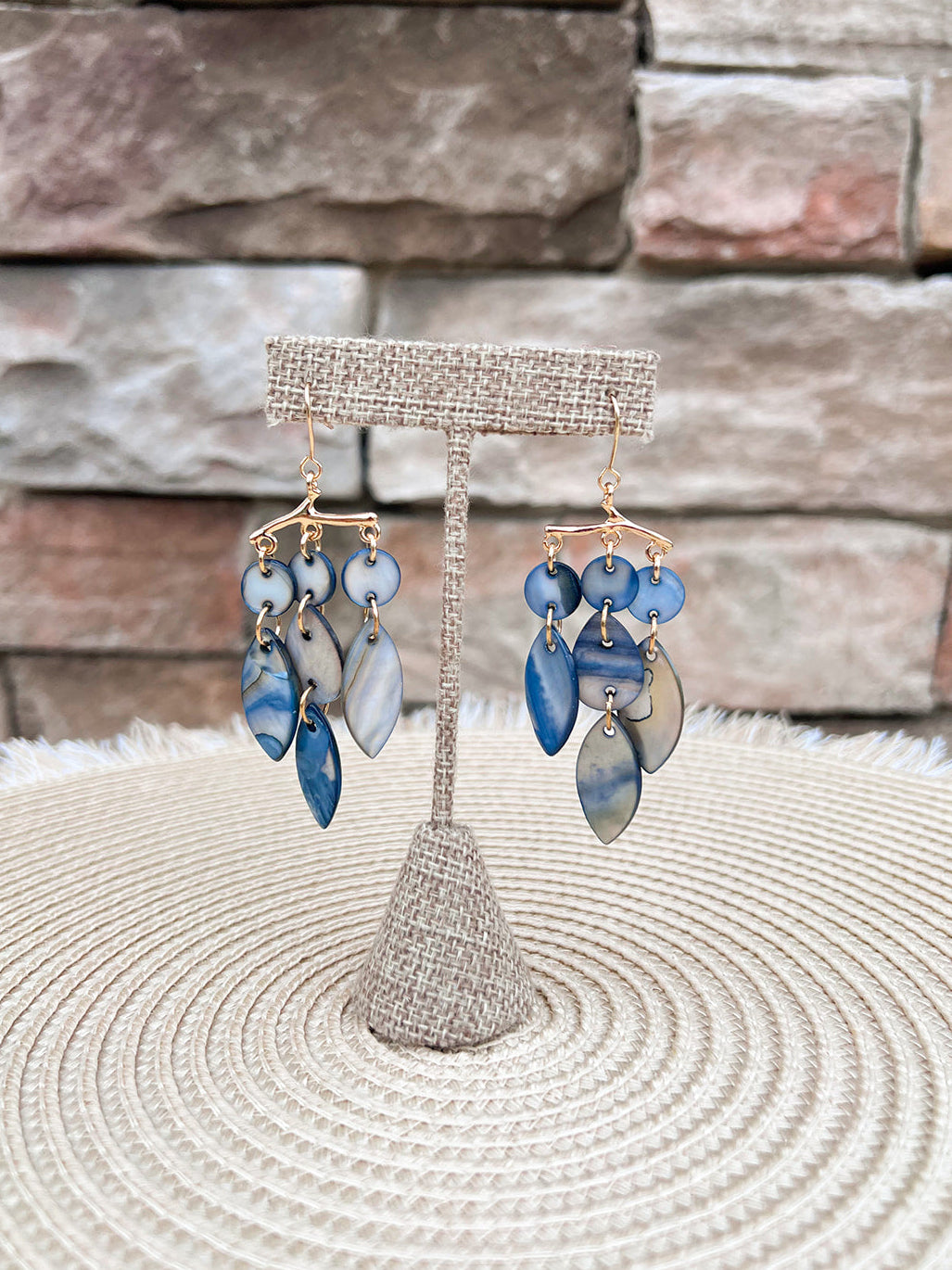 Lagoon Leaf Dangle Earrings- The Pink Pineapple 850