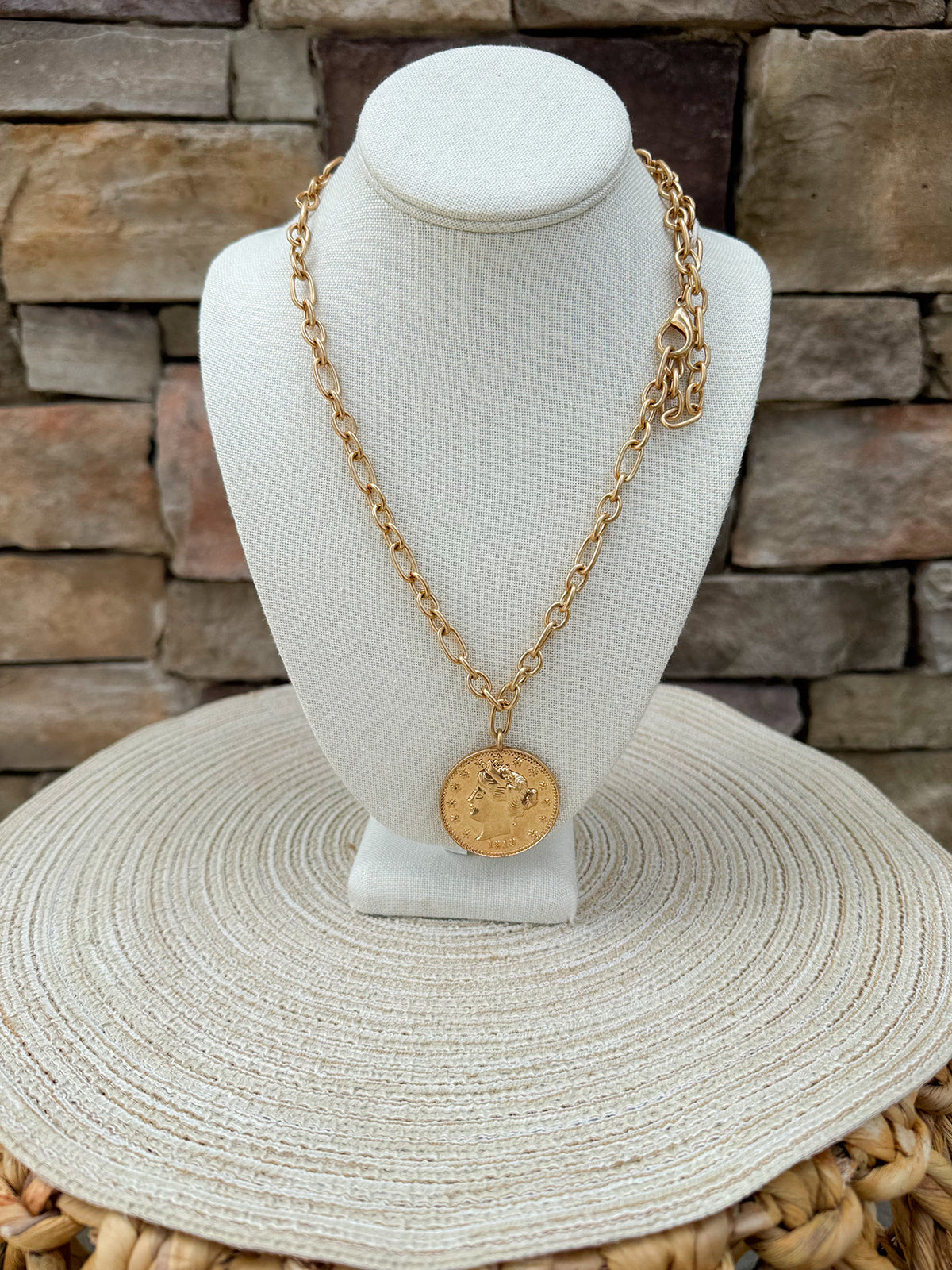 Liberty Head Coin Pendant Necklace - The Pink Pineapple 850