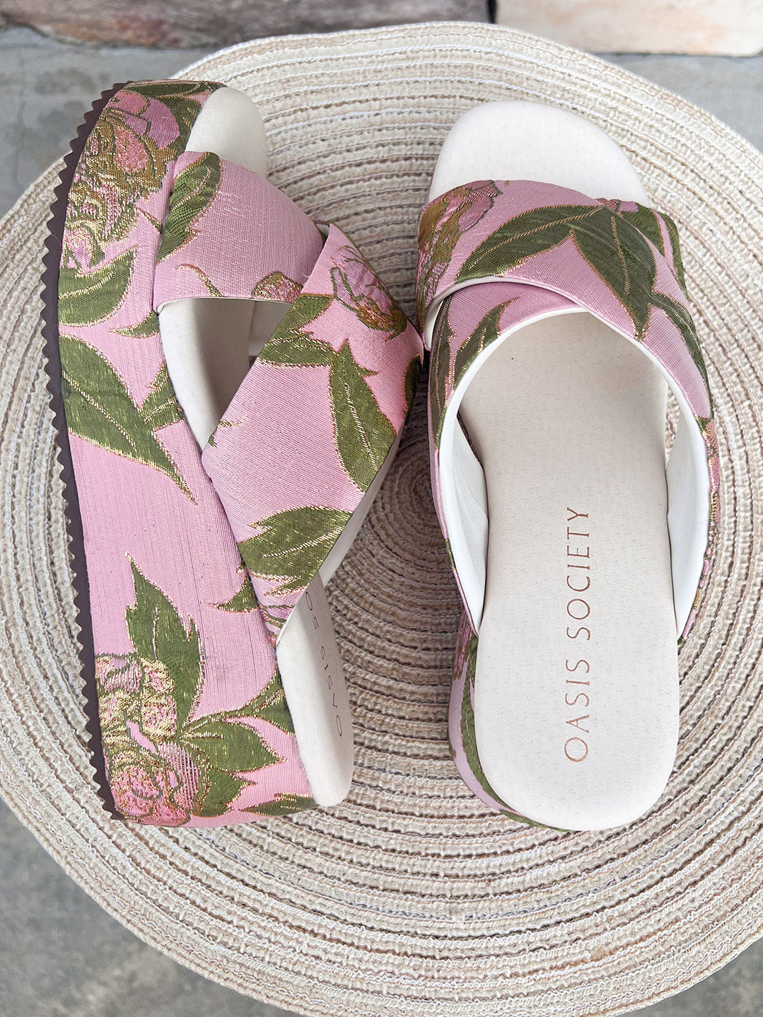 [Oasis Society] Fresno Rose Garden Platform Sandals - The Pink Pineapple 850