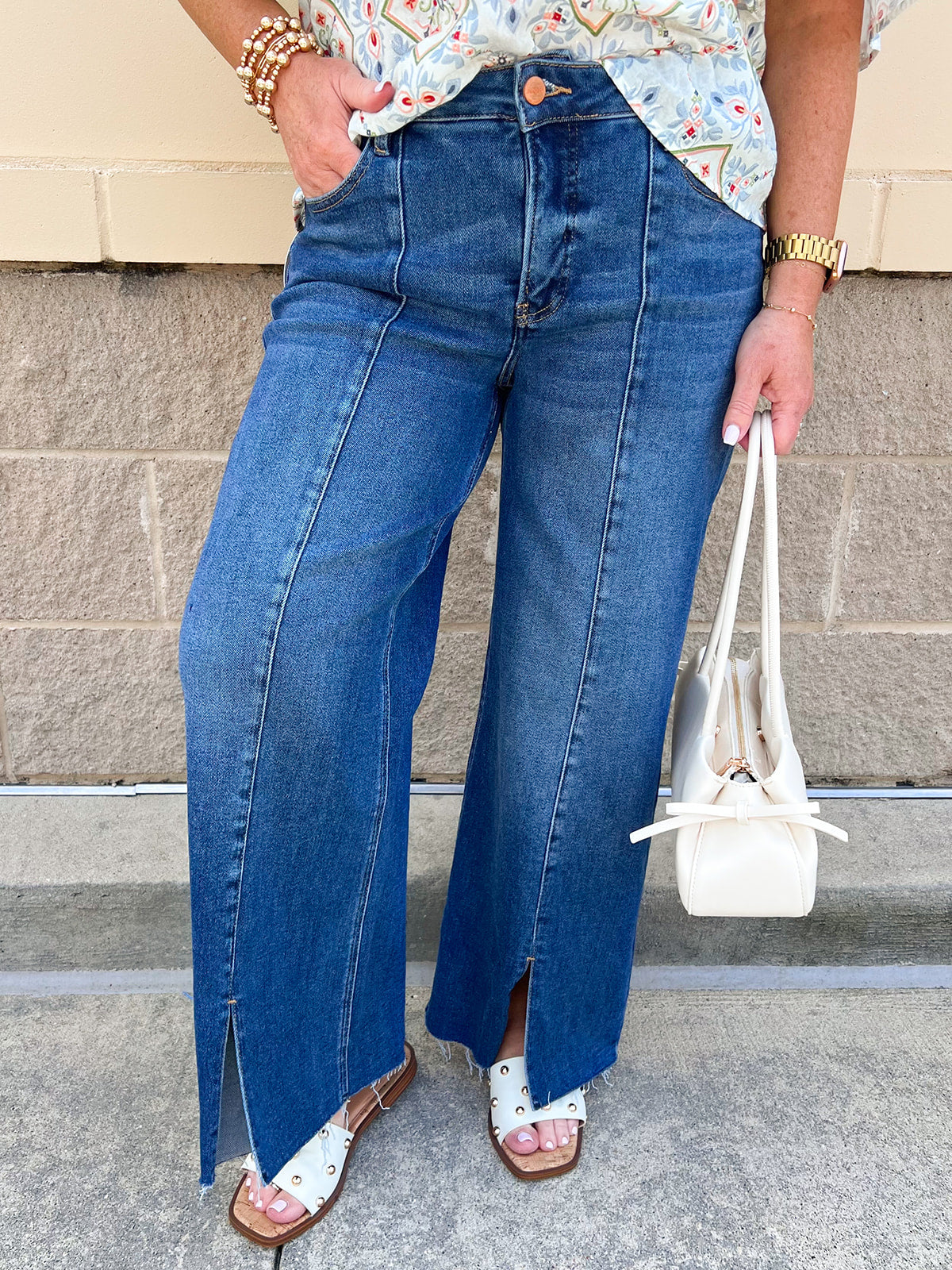 [Risen] Ocean Mid Rise - Crop Wide - Front Slit Jeans - The Pink Pineapple 850