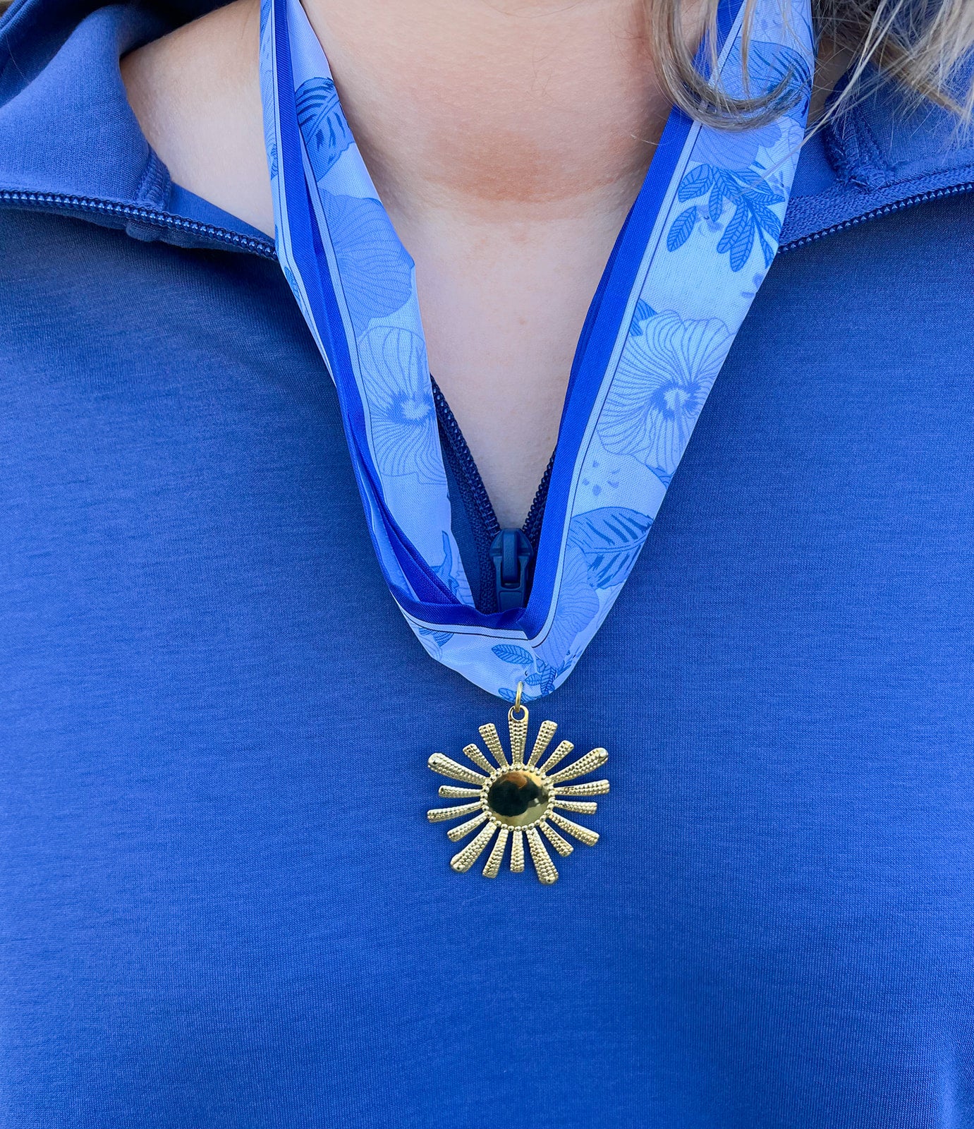 Sunlit Garden Scarf Necklace - The Pink Pineapple 850