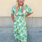 Midi-length dress with half sleeves, pintuck details, and a flattering elastic waist, designed in a lightweight fabric for summer styling
