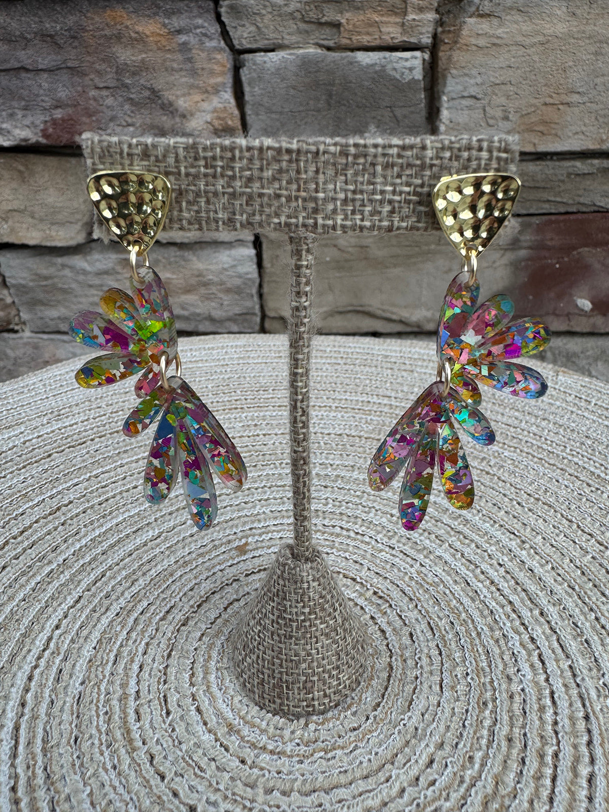 [Taylor Shaye] Francesca Drops Pastel Confetti - The Pink Pineapple 850