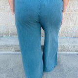 [Z Supply] Scout Jersey Crop Flare Pant in Emerald Cove