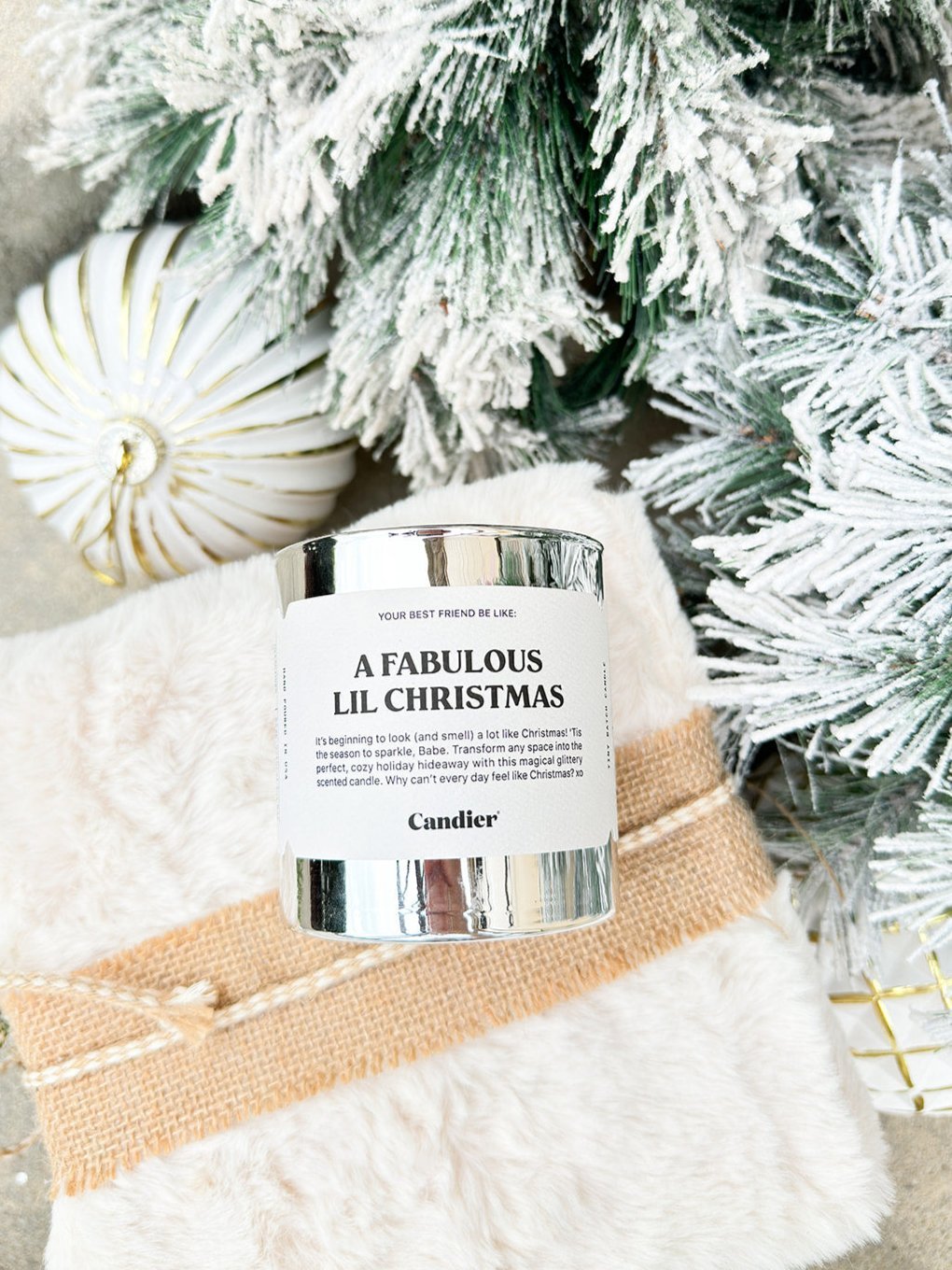 A Fabulous Lil Christmas Candle - The Pink Pineapple 850