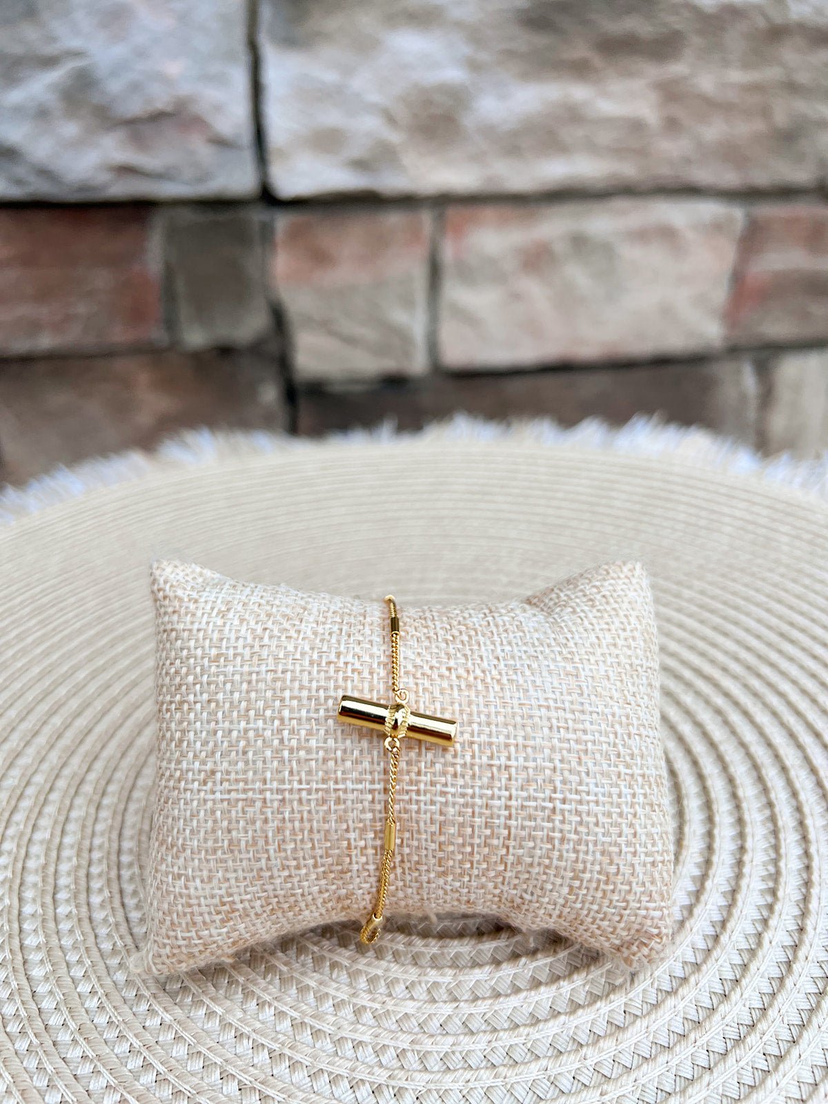 {A Littles & Co} Aura Bar Bracelet - The Pink Pineapple 850