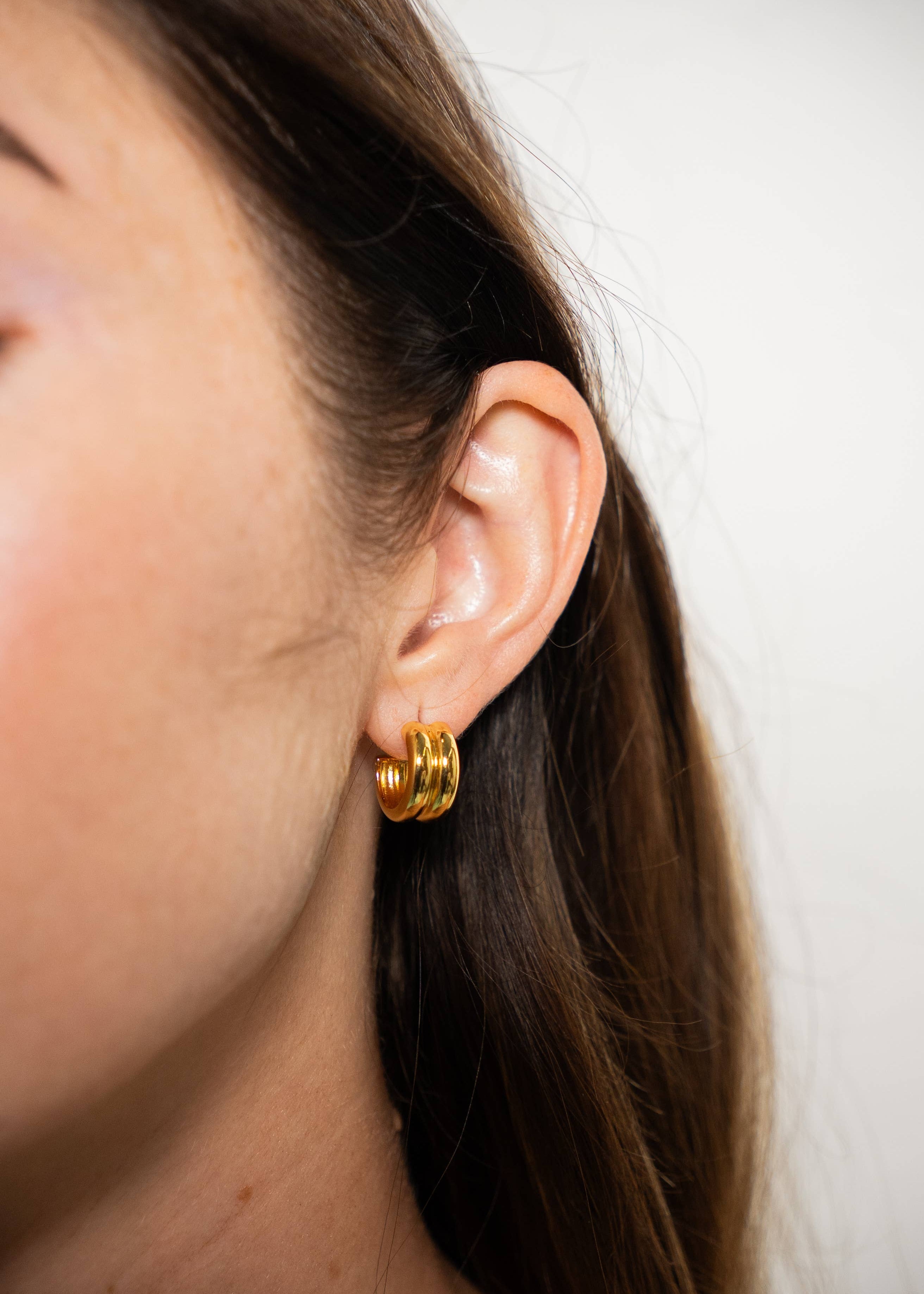 18K gold mini twin hoop earrings