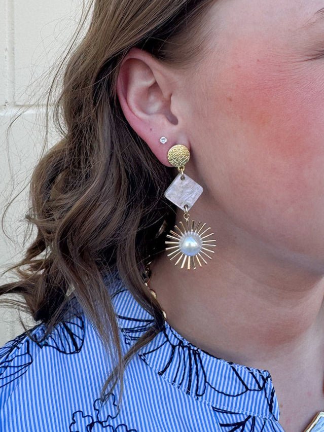 Acrylic Diamond Starburst Drops - The Pink Pineapple 850