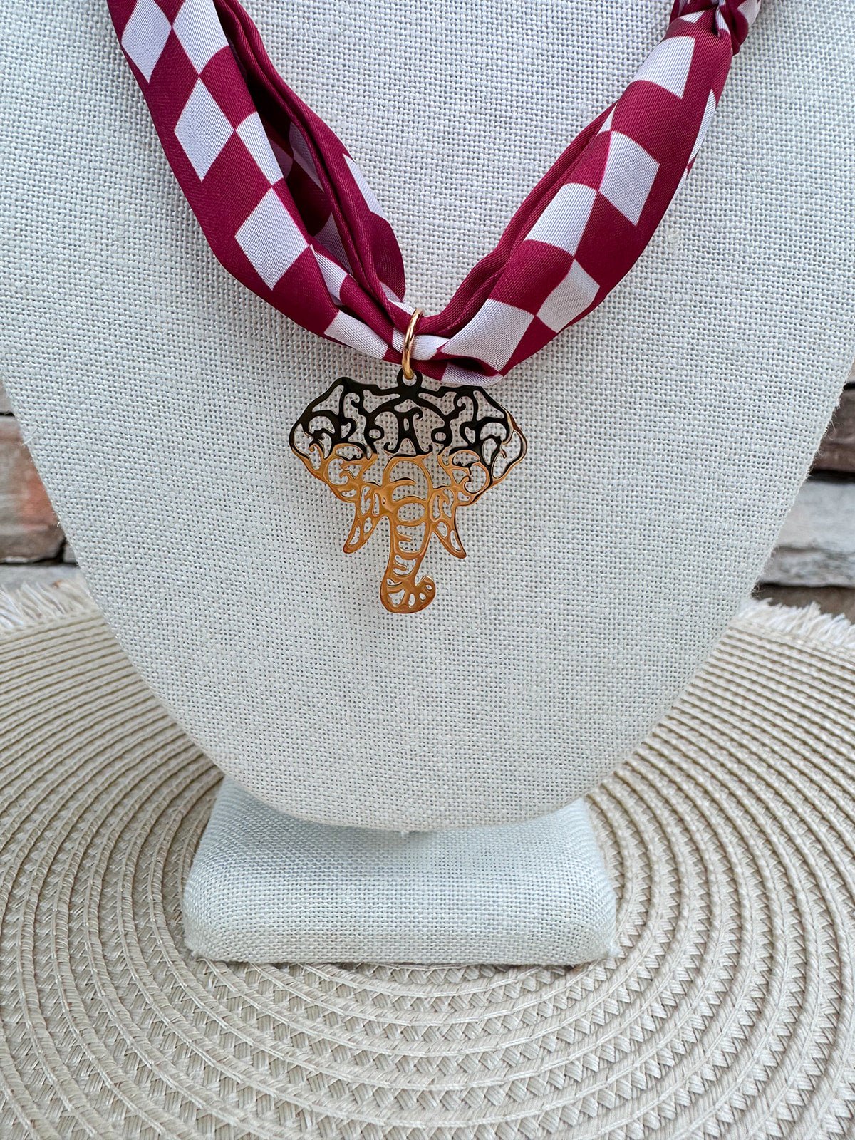 Alabama Crimson Tide Elephant Charm Scarf Necklace - The Pink Pineapple 850