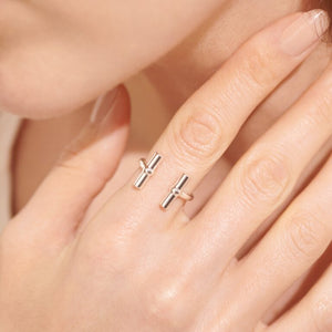 Aura Bar Ring in Silver Plating | Styled View
