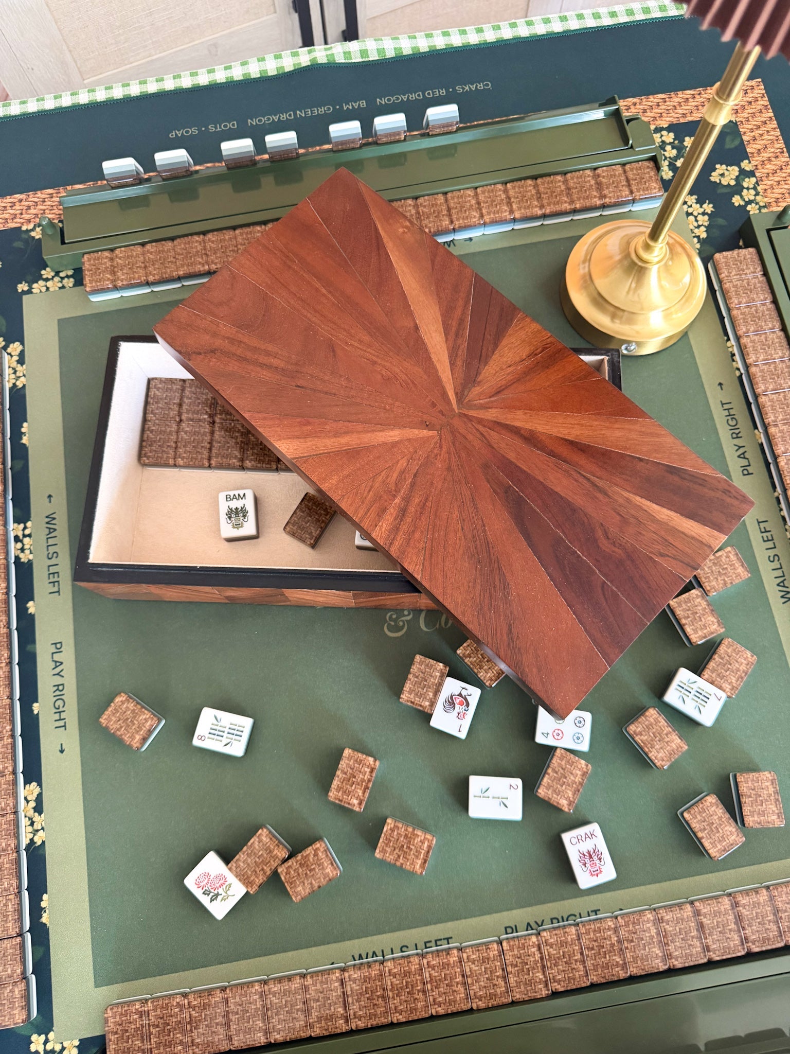 Alderwood Mahjong Tile Box - The Pink Pineapple 850