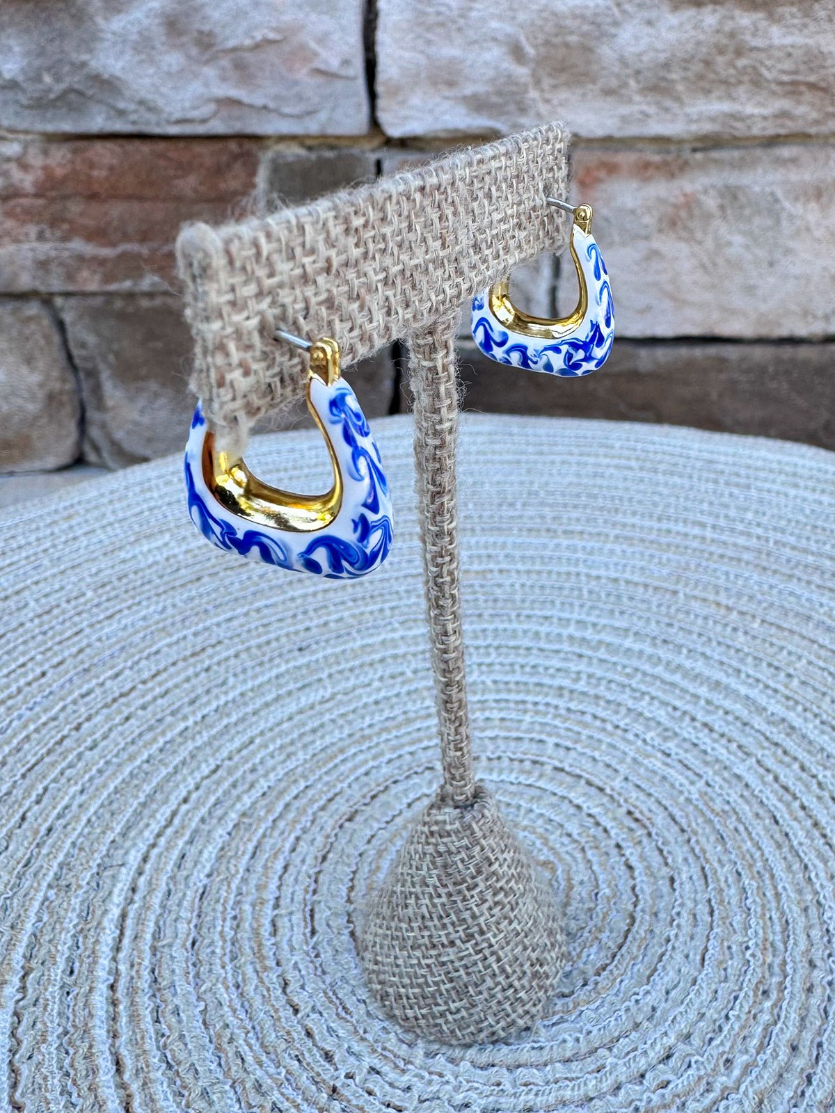[Ana Luisa] Dakota Blue Marble Statement Hoops - The Pink Pineapple 850