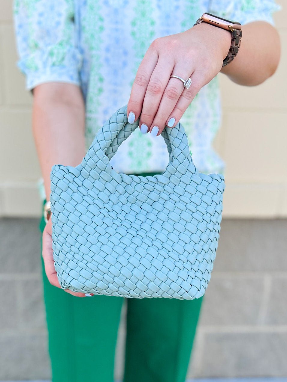 [BC Bags] Mint Woven Small Tote - The Pink Pineapple 850