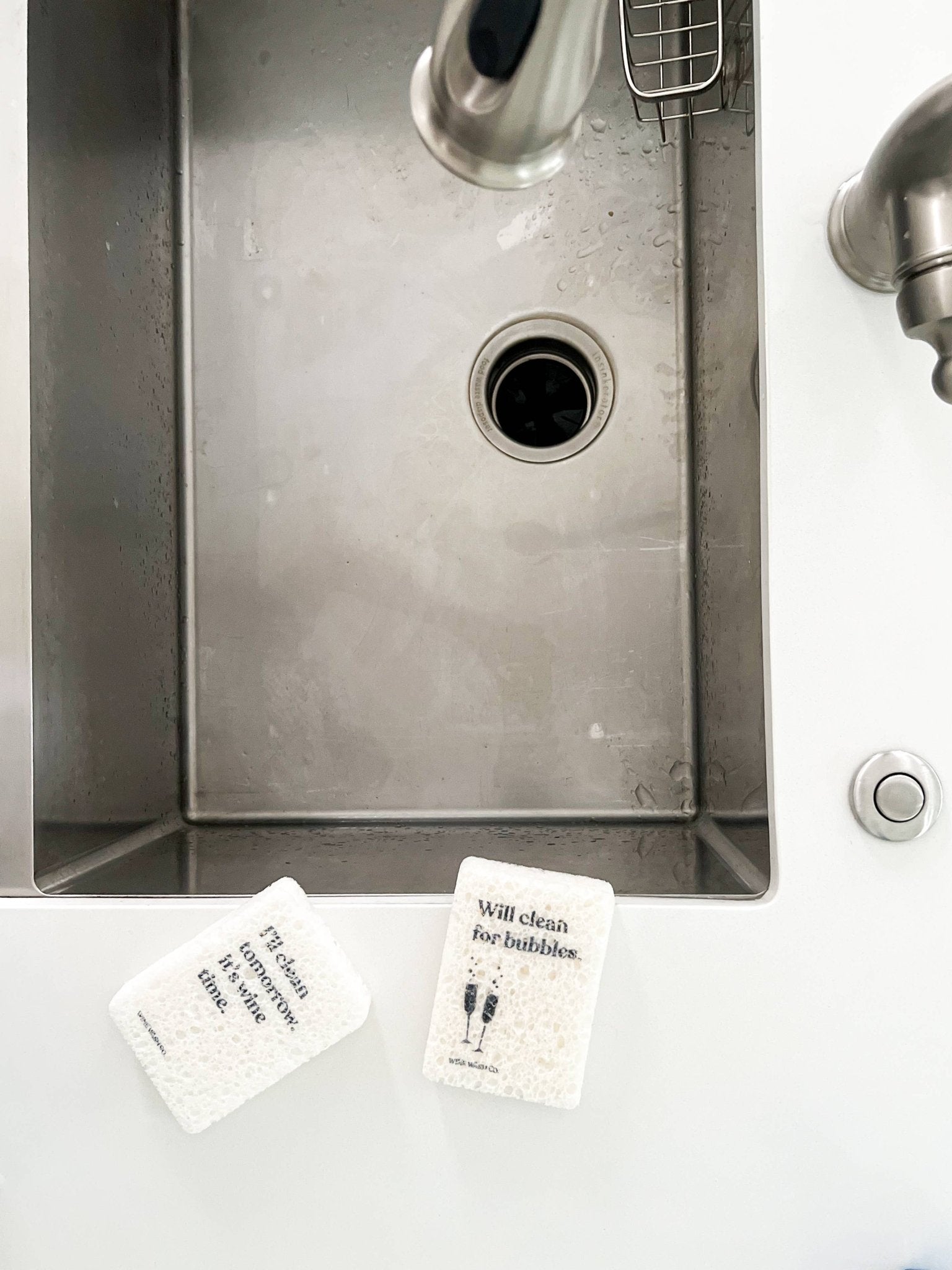 Biodegradable Pop - Up Sponge - Scrubbing Bubbles - The Pink Pineapple 850