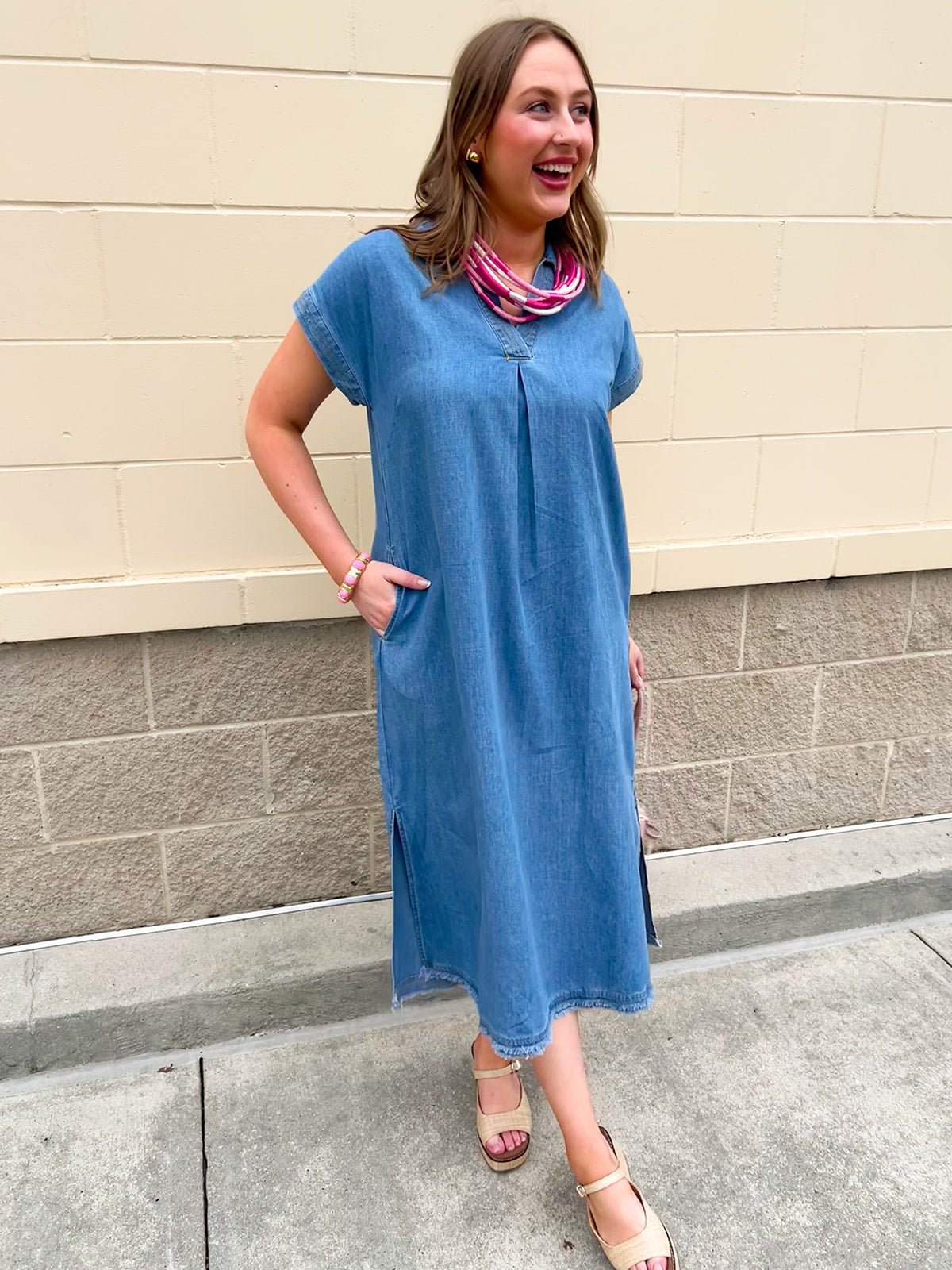 Blue Ridge Ease Midi Dress - The Pink Pineapple 850