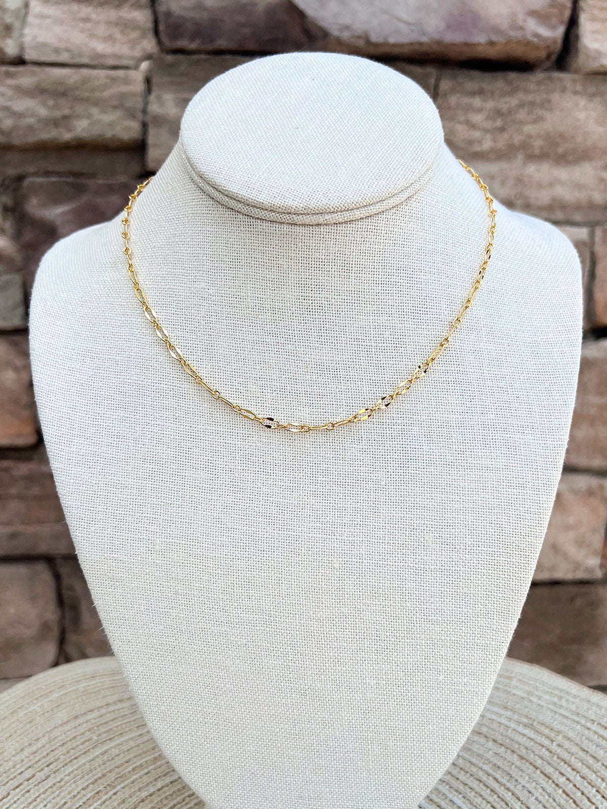 [Brenda Grands] 18K Gold Modern Paperclip Necklace - The Pink Pineapple 850