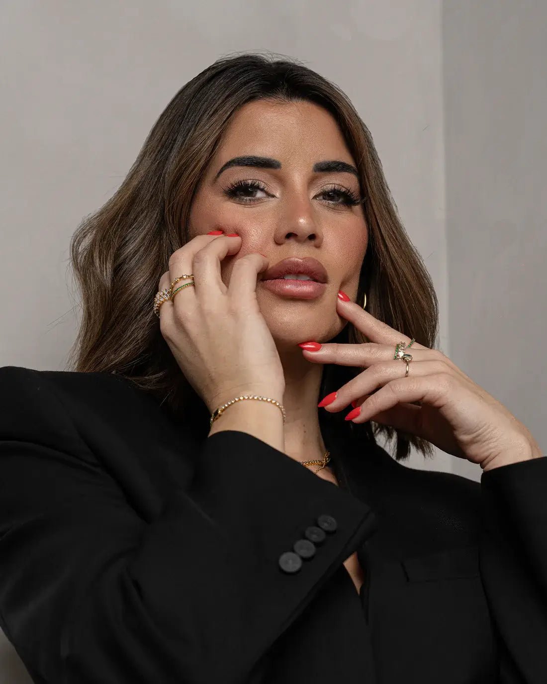 [Brenda Grands] Crystal Crown Ring - The Pink Pineapple 850