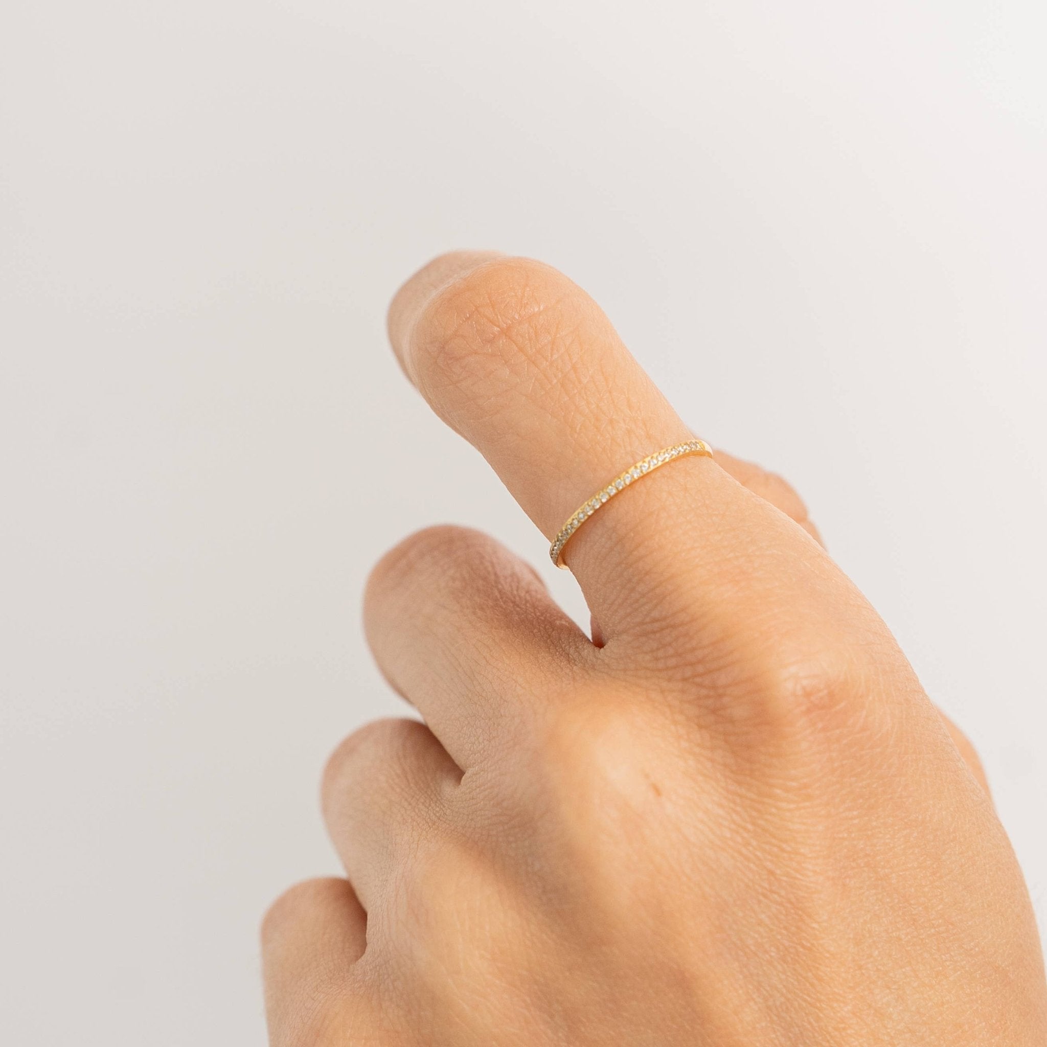 Gold diamond-like band ring