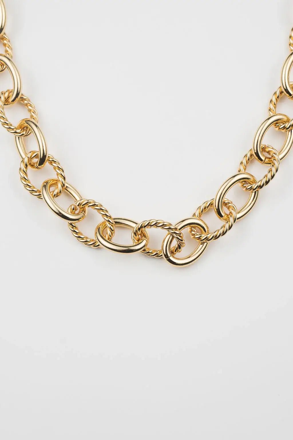 [Brenda Grands] Gold Link Statement Aspen Necklace - The Pink Pineapple 850