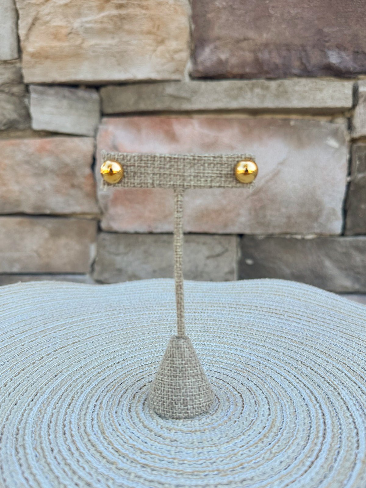 [Brenda Grands] Gold Mini Button Studs - The Pink Pineapple 850