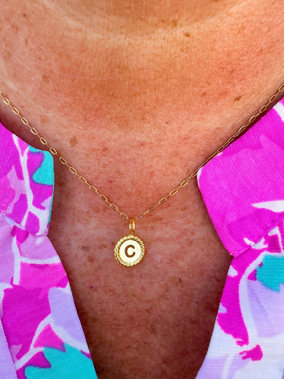 Brenda Grands Sealed With Love Initial Necklace (A - Z) - The Pink Pineapple 850