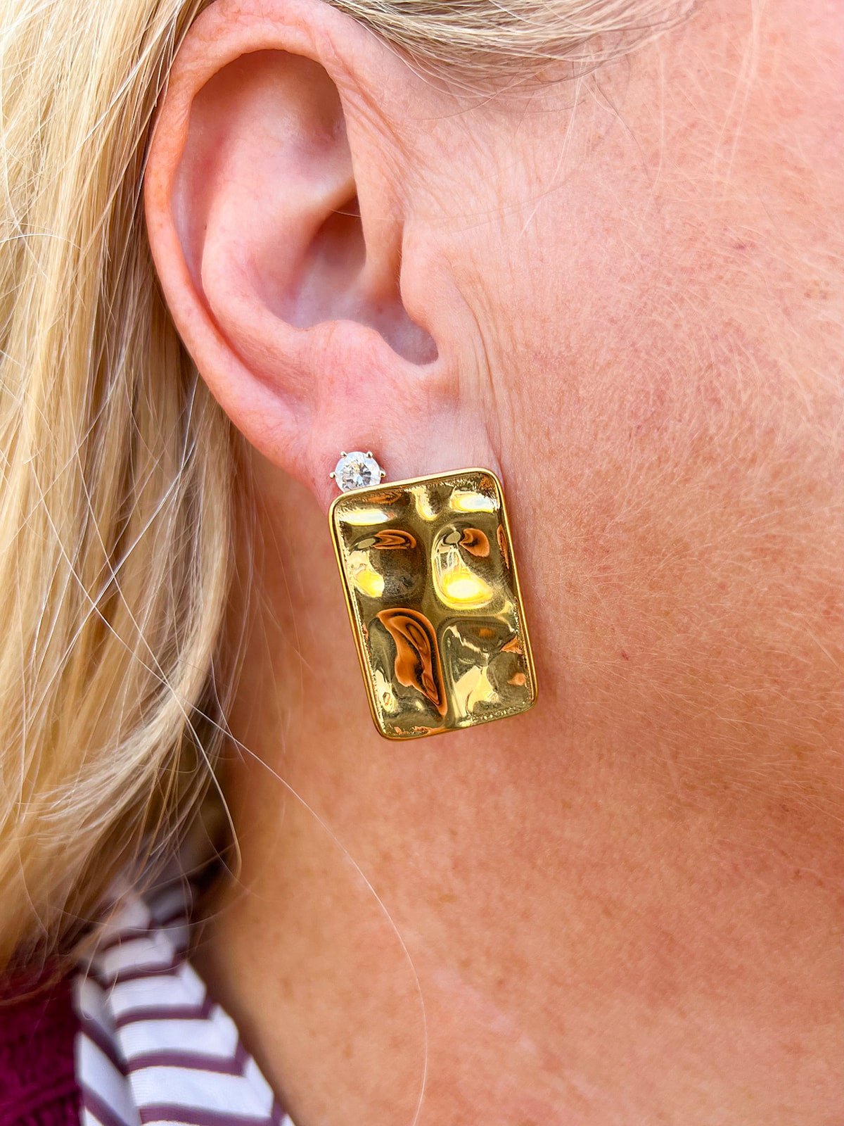 [Brenda Grands] Statement Rectangular Studs - The Pink Pineapple 850