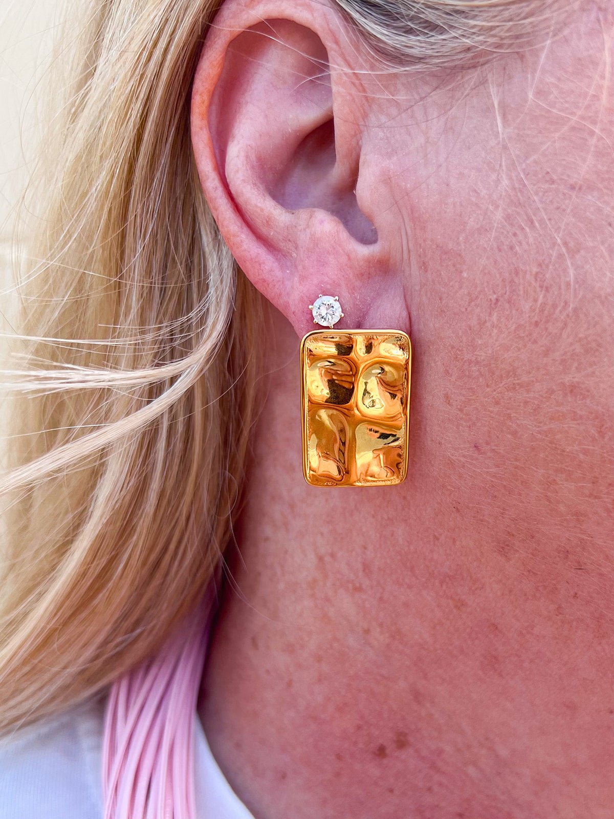[Brenda Grands] Statement Rectangular Studs - The Pink Pineapple 850